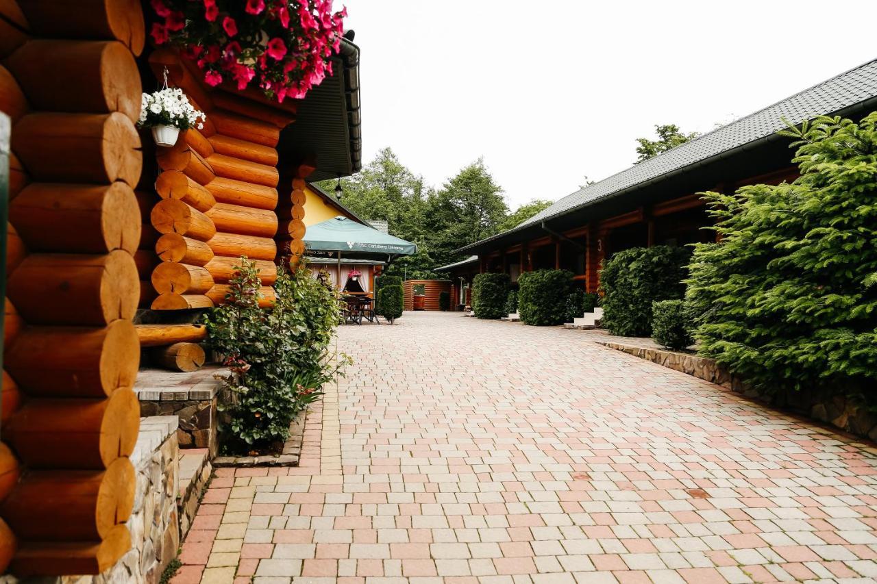 Chudodievo In Chynadievo Mini-Hotel Chynadiyovo Zewnętrze zdjęcie